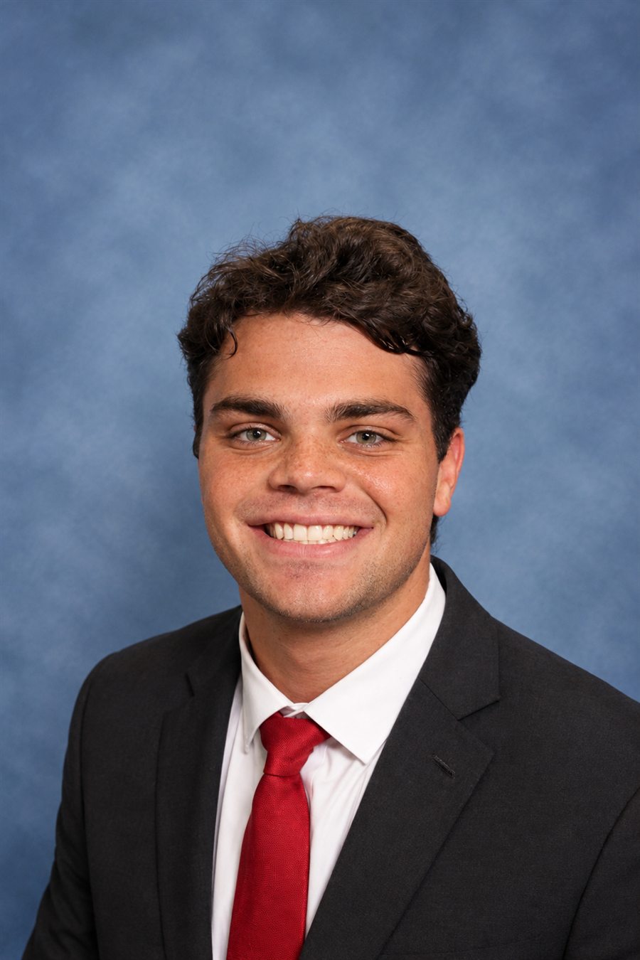 Portrait of Luke Henderson